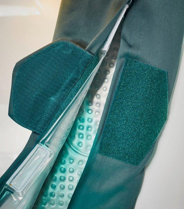 A cooling pad inside the softshell pants, held by Velcro